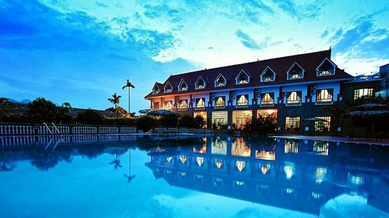 V Resort Hòa Bình là thiên đường nghỉ dưỡng nổi tiếng gần Hà Nội