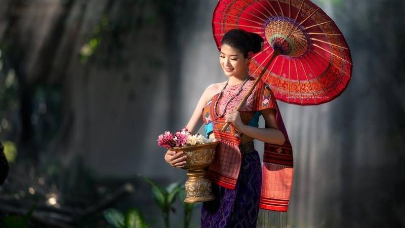 váy truyền thống của người Lào