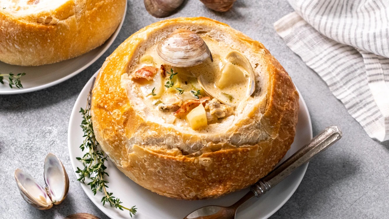 Clam Chowder Bread Bowl Mỹ