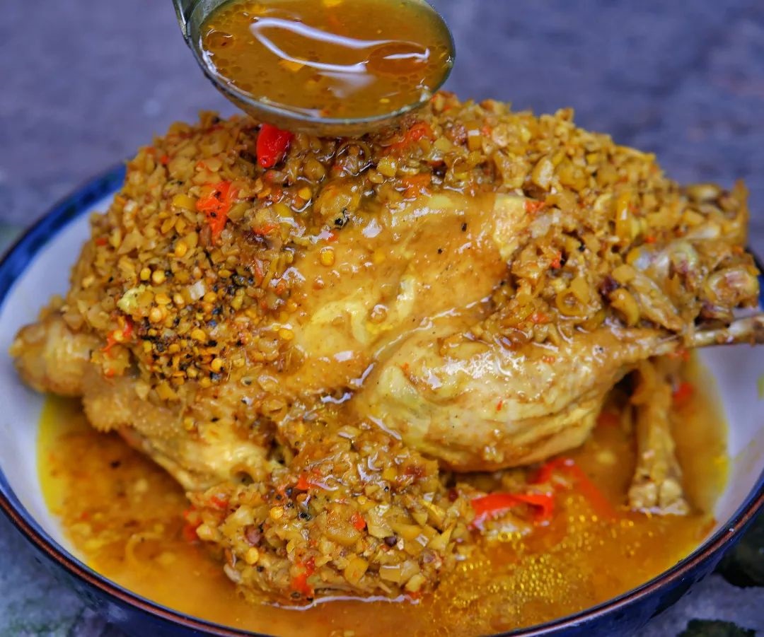 Vịt nướng Bebek betutu, Bali, Indonesia