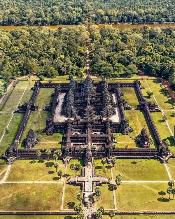 Đền Angkor Wat, Campuchia