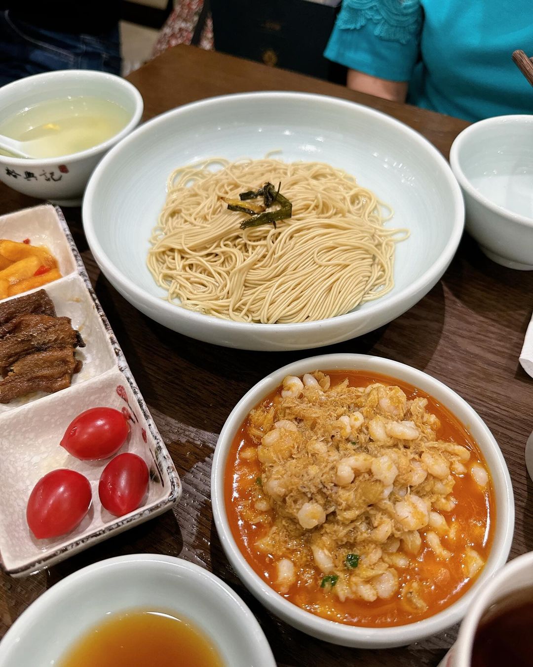 Súp mì vàng Croaker Thượng Hải