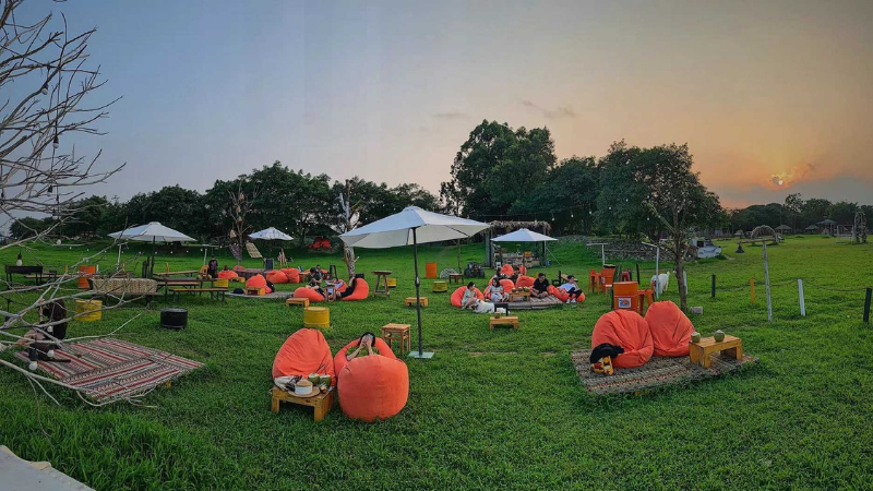 Bãi đá sông Hồng