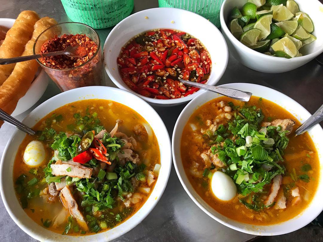 Bánh canh Nam Phổ Huế