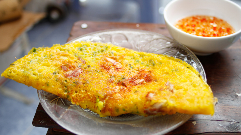 Đặt vé máy bay Hà Nội Đà Nẵng thưởng thức bánh xèo