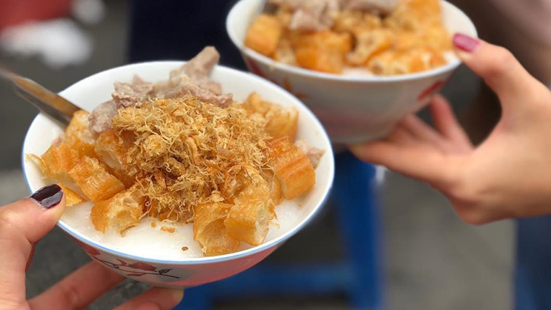 Tìm vé máy bay Đà Lạt đi Hà Nội thưởng thức cháo sườn