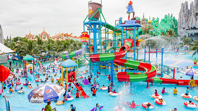 Mua vé máy bay Hà Nội Sài Gòn vui chơi tại công viên nước Suối Tiên Sài Gòn