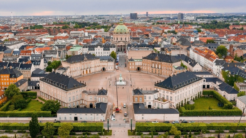 Check in Cung điện Amalienborg