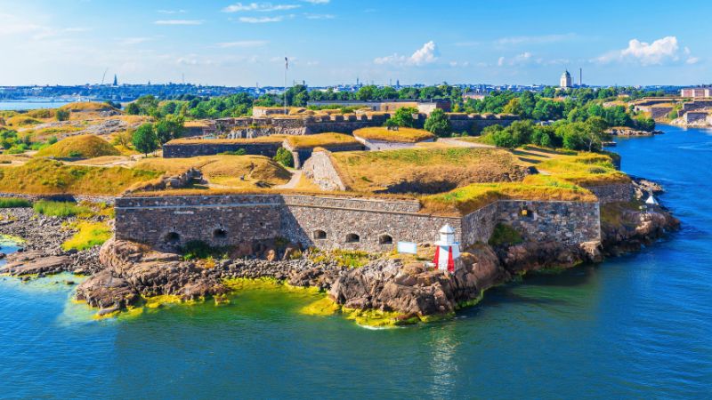 Pháo đài Suomenlinna nổi tiếng