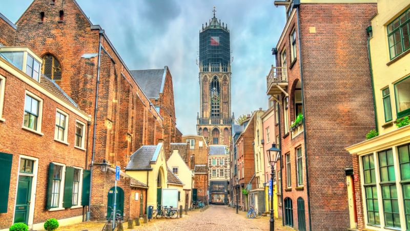 Tháp nhà thờ Dom Tower of Utrecht đầy ấn tượng 