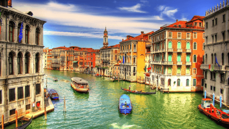 Thời điểm lý tưởng nhất để đi du lịch Ý là từ tháng 4 đến tháng 6 và tháng 9, 10