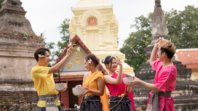 Lễ hội té nước Songkran Thái Lan