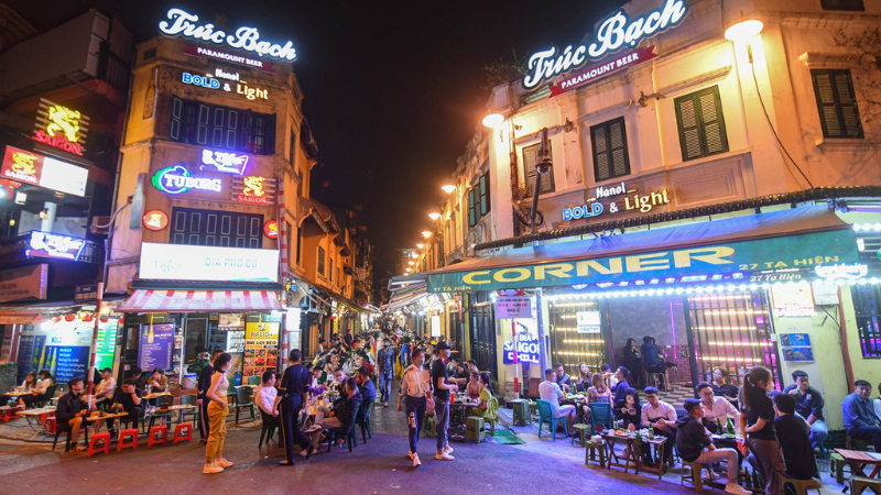 Phố bia Tạ Hiện Hà Nội
