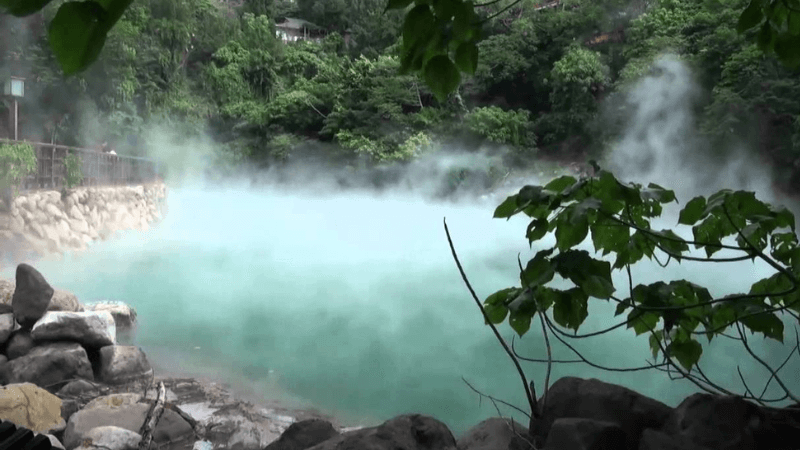 Suối nước nóng Xinbeitou - Chốn tiên cảnh trần gian