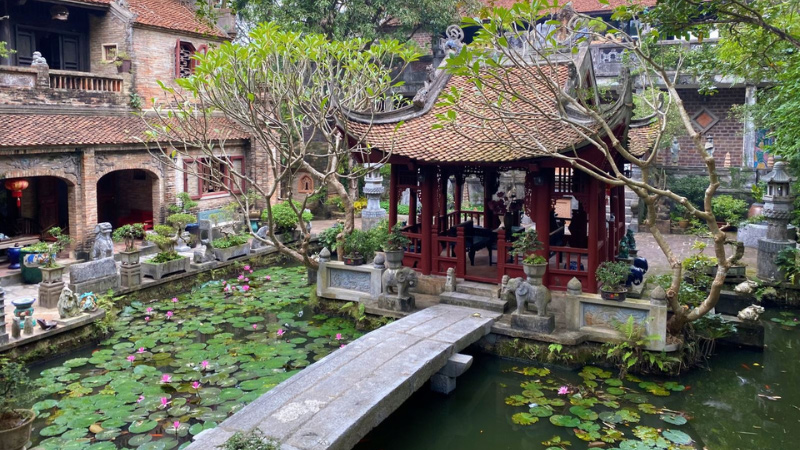 Việt Phủ Thành Chương