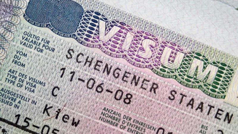 Visa Schengen là bắt buộc khi nhập cảnh Thụy Sĩ