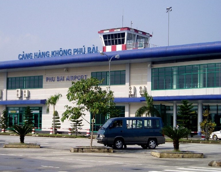 Sân bay Phú Bài (Huế)