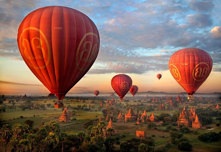 Ngắm nhìn Bagan từ khinh khí cầu