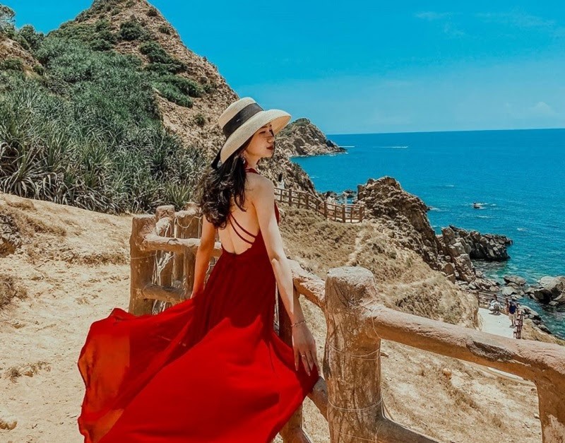 Du lịch Quy Nhơn check in tại eo gió