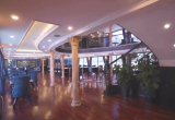 Du thuyền Le Theatre 