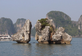 Hòn Trống Mái