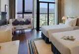 Phòng tầng cao với view đẹp.