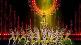 Vé Show Huyền Thoại Làng Chài Phan Thiết (Miễn phí tham quan Bảo tàng)