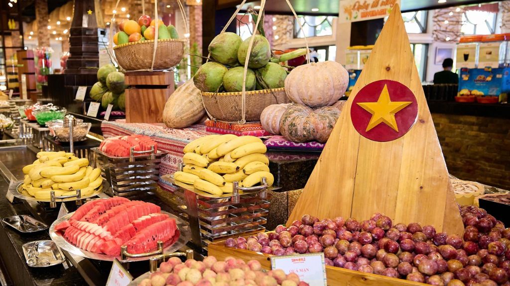 Hoa quả tráng miệng đa dạng