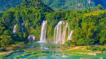 3 ngày khám phá non nước: Cao Bằng - Pác Bó - Bản Giốc - Núi Mắt Thần