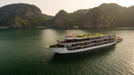 Du thuyền La Casta Regal 2 ngày 1 đêm
