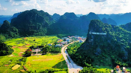Hà Nội - Quảng Bình 4N3Đ bay Vietnam Airlines