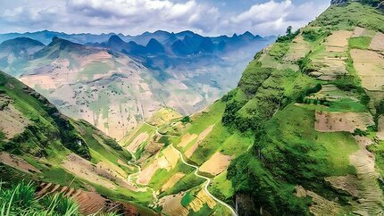 Hành Trình Miền Đá Nở Hoa 3N2Đ: Hà Nội – Hà Giang – Lũng Cú – Đồng Văn – Mã Pí Lèng