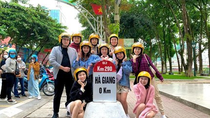 Hồ Chí Minh - Hà Giang - Đồng Văn - Sông Nho Quế 5N4Đ