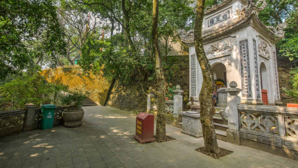 Lễ đầu năm tại Đền Hùng 1 ngày
