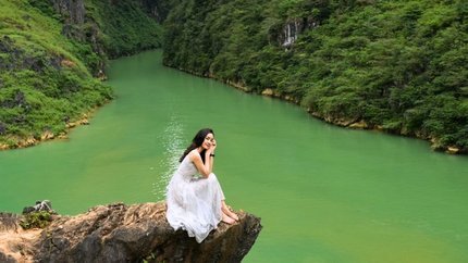 Tour Hà Giang 2N3Đ: Cao Nguyên Đá Đồng Văn - Yên Minh