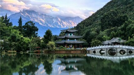 Tour Trung Quốc Dịp 30/4: Hà Nội - Cát Bi - Lệ Giang - Đại Lý - Shangrila 6N5Đ (Tặng Vé Show 