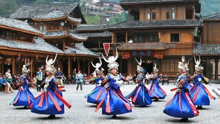 Tour Trung Quốc: Quý Châu - Tây Giang - Tiểu Thất Khổng 5N4Đ| Bay Colorful Guizhou Airlines