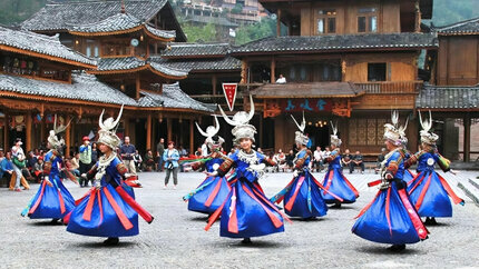 Tour Trung Quốc: Quý Châu - Thiên Hộ Miêu Trại 5N4Đ (No Shopping)