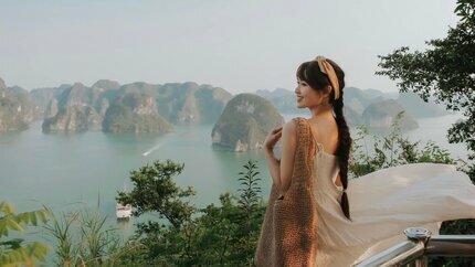 Vi vu Tour Ninh Bình - Hạ Long 2 Ngày 1 Đêm