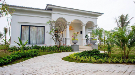 Voucher 2N1Đ: Vinpearl Discovery Cửa Hội + Buffet sáng