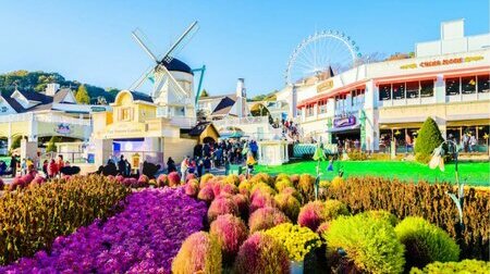 Không gian rực rỡ sắc màu tại Everland