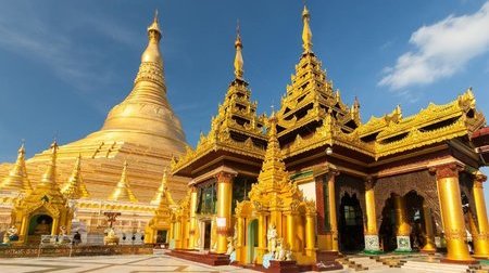 Chùa Shwedagon với 9300 lá dát vàng