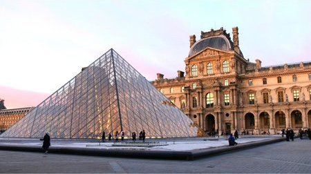 Bảo tàng Louvre tráng lệ