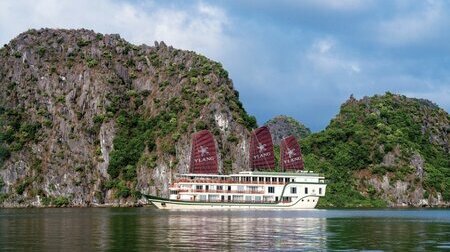 Du thuyền Heritage Line Ylang 3 ngày 2 đêm