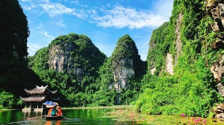 Hà Nội City Tour - Tràng An - Bái Đính - Du thuyền 5 sao Hạ Long cao cấp 5N4Đ