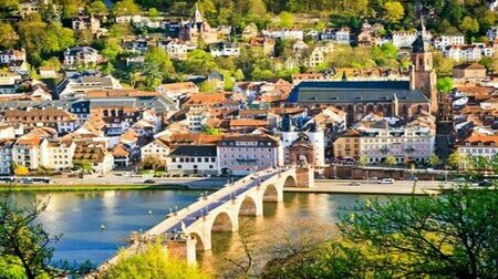 Cầu cổ Karl Theodor với tuổi đời hàng thế kỷ ở Heidelberg