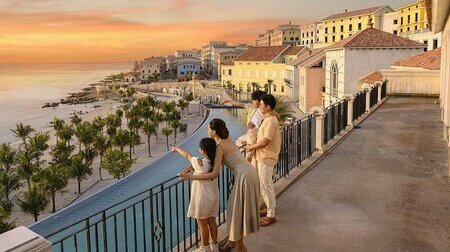 Thị trấn Địa Trung Hải   điểm ngắm hoàng hôn đỉnh cao trên ngọc
