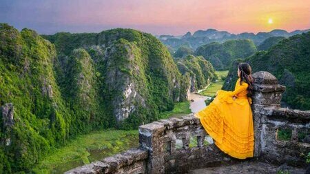 Tour Tết Ninh Bình 2025: Hoa Lư - Tam Cốc - Hang Múa