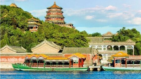 Cung điện mùa hè Di Hoà Viên rộng lớn, bát ngát cây xanh