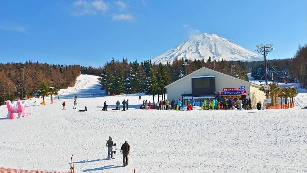 Fujiten Snow Resort – Trải nghiệm mùa đông tuyệt vời dưới chân Núi Phú Sĩ